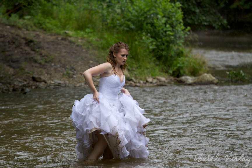 Inedit :) - 124024-rochia-miresei-sedinta-fotografica-ttd.jpg